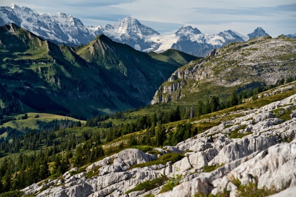 Zur ersten Photovoltaik-Anlage - Alp Chlus